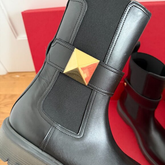 NWT Valentino Garavani Beatle 45 Ankle Boots One Stud Chunky Rubber Lug Sole - Picture 7 of 12